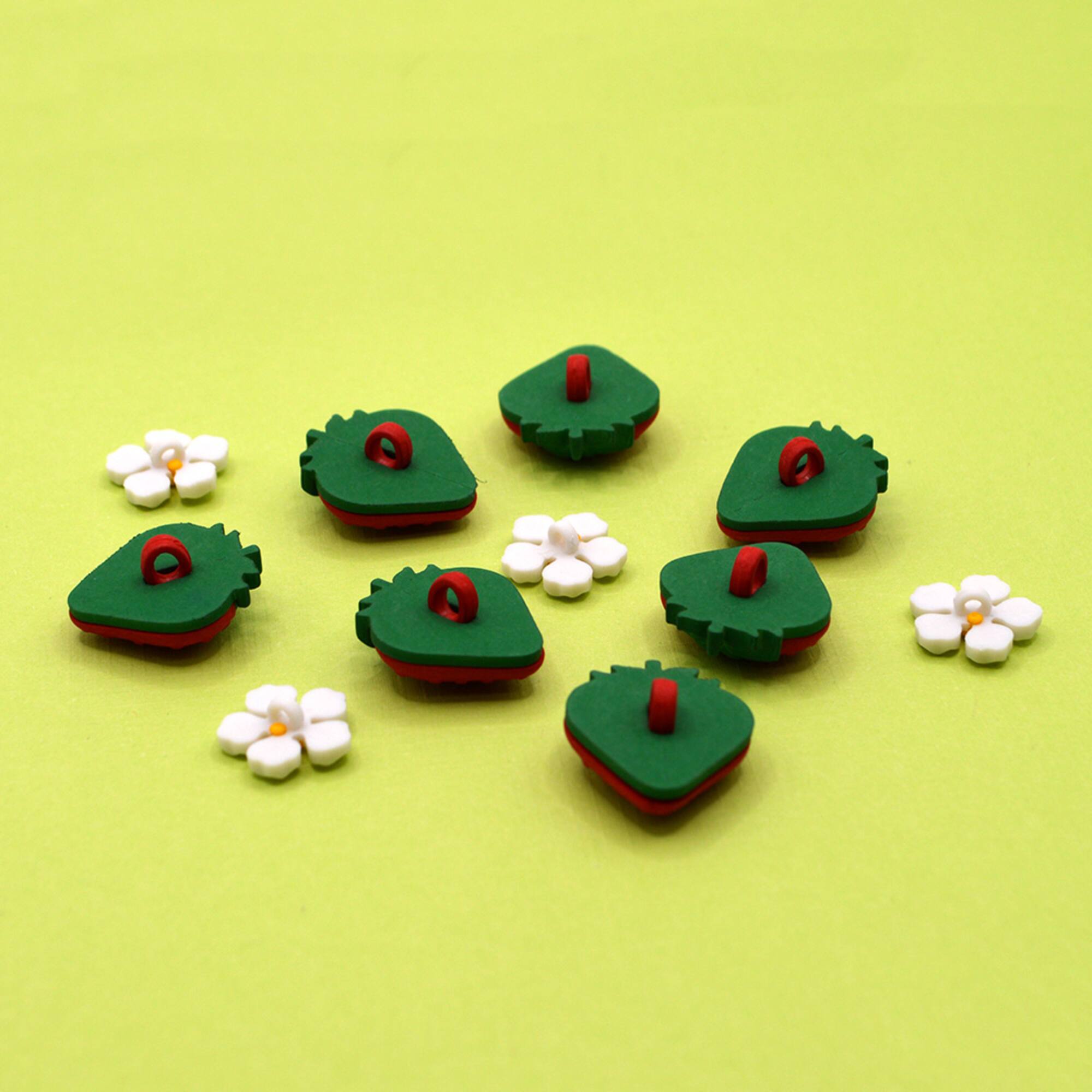 Dress It Up Fresh Strawberries Food Fruit Summer Themed Buttons